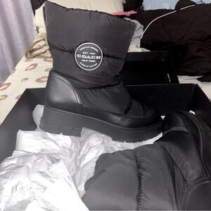 Coach boots